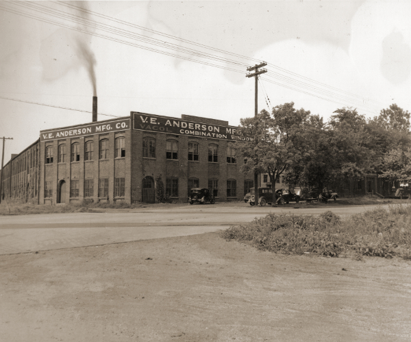 Owensboro Factory circa 1943